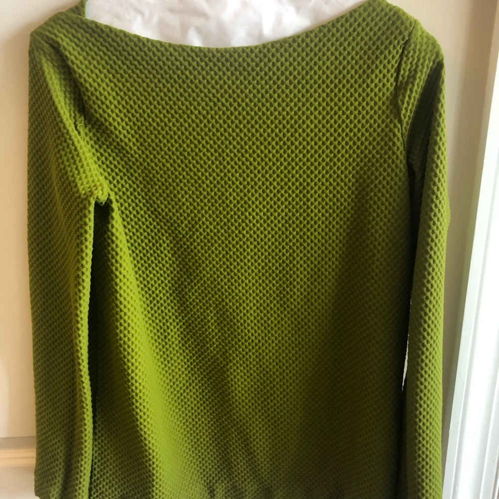 COS green boatneck shirt